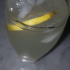 A picture of Lemonade.
