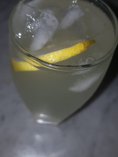 A picture of Lemonade.