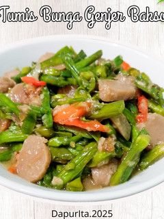 Foto resep Tumis Bunga Genjer Bakso