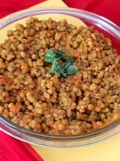 મગ મસાલા (Moong Masala Recipe In Gujarati) રેસીપી મુખ્ય ફોટો
