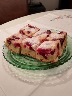 Meggyes piskóta recept fotója