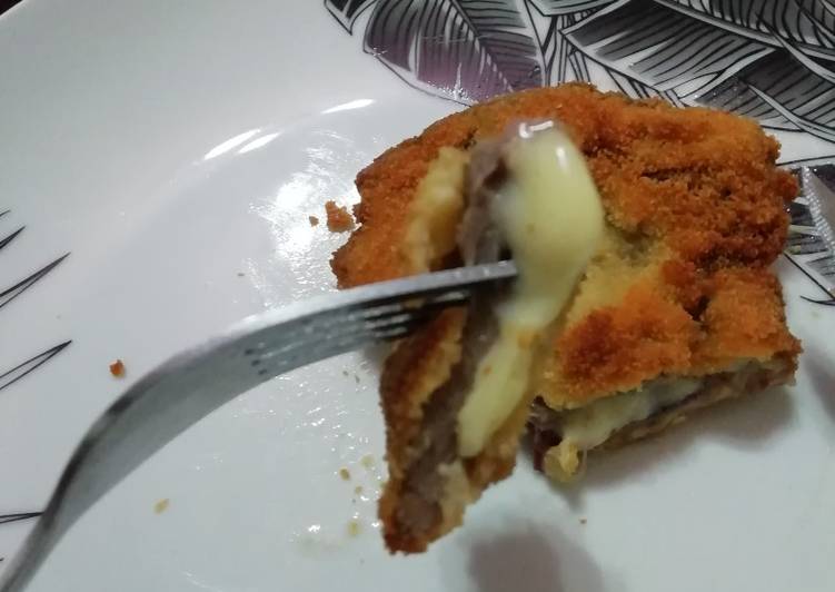 Cachopo con cecina y queso idiazabal