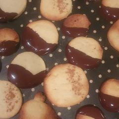 A picture of Mixed butter cookies.