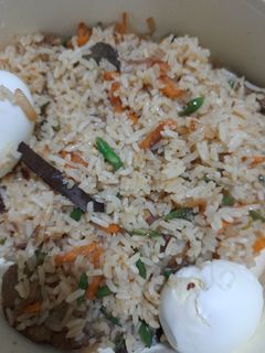 চিকেন সব্জী শাহী পোলাও (chicken sabji Shahi pulao recipe in Bengali) রেসিপির প্রধান ছবি