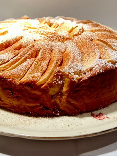 Una foto de Pastel de mascarpone y manzana