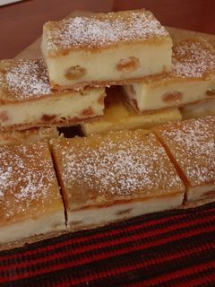 Gyors tehéntúrós süti recept fotója