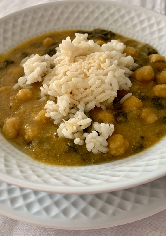 Una foto de Potaje de garbanzos y espinacas muuuuy versionado