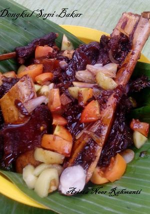 Foto resep Iga dan Dengkul Sapi Bakar