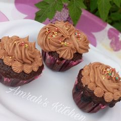 A picture of Chocolate butter cream.