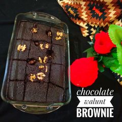 Chocolate walunt brownie (microwave) A picture of Chocolate walunt brownie (microwave).