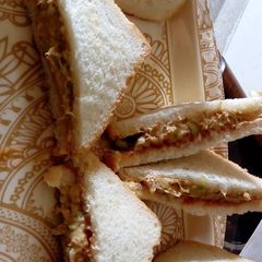 A picture of Barbecue sandwiches.
