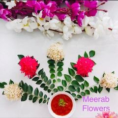 Flower 💐 puff rice meethai balls A picture of Flower 💐 puff rice meethai balls.