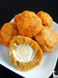 A picture of Yam balls.