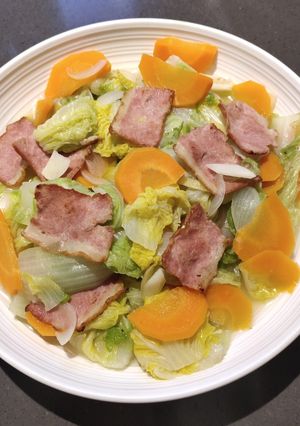 A picture of Stir Fry Napa Cabbage.