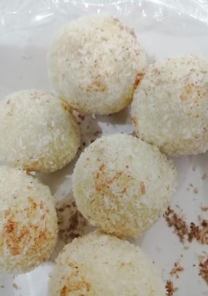 صورة لوصفة كرات جوز الهند
