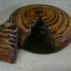 A picture of Tiger hidden Zebra Cake.