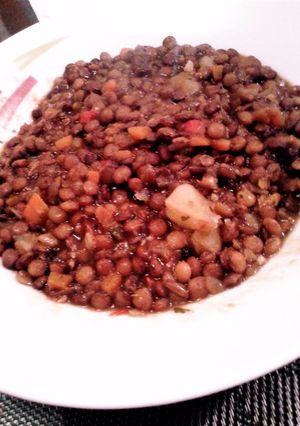 Una foto de Guiso de lentejas sin carne