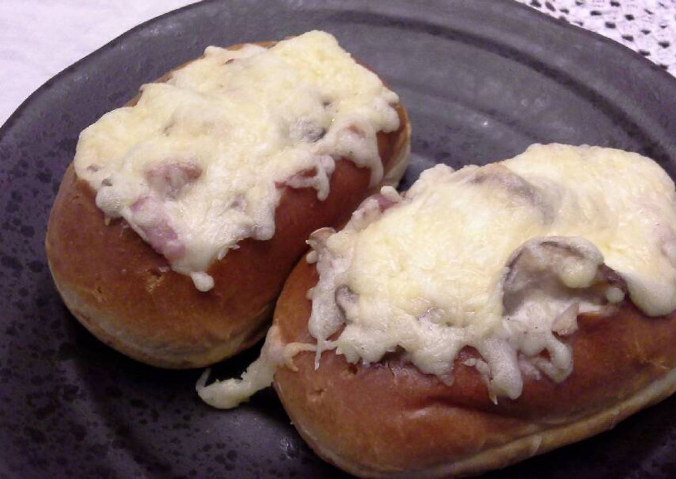 Panecillos rellenos de champiñones