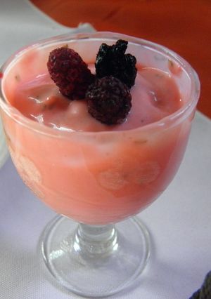 Una foto de Helado fácil de leche evaporada