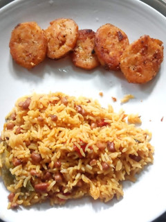 தட்டைபயறு சாதம் (Thattaipayaru satham recipe in tamil) செய்முறை முக்கிய புகைப்படம்