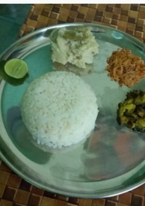 ভেজ থালি(veg thali recipe in Bengali) রেসিপির প্রধান ছবি