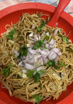 A picture of Veg noodles.