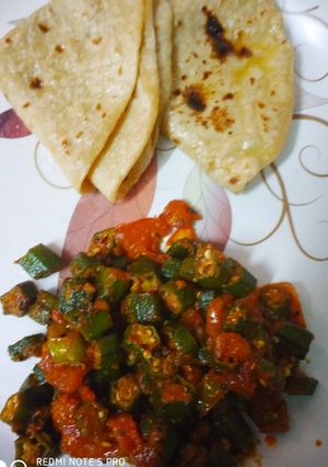 A picture of Bhindi ki sabji.