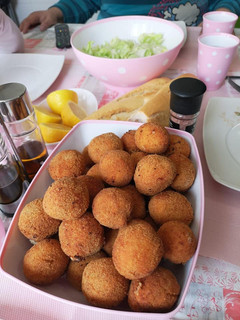 Una foto de 👉Croquetas de pollo y queso🤤