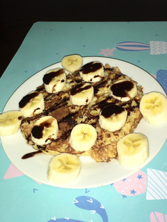Una foto de Tortitas de avena y plátano