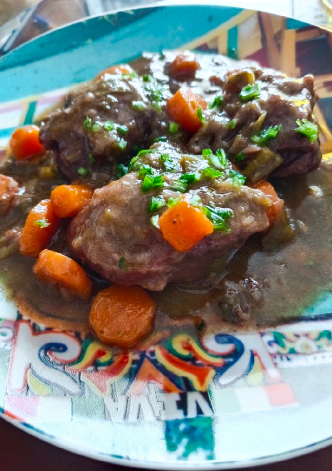 Una foto de Carrilleras de cerdo al vino tinto