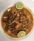 “Fideuá” de pollo y camarón