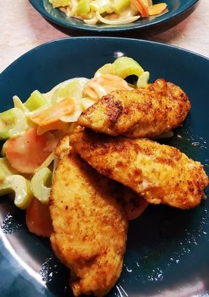 Csirkemell krémes zellerkörettel recept fotója