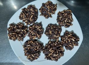 Una foto de Galletas de arroz soplado y chocolate