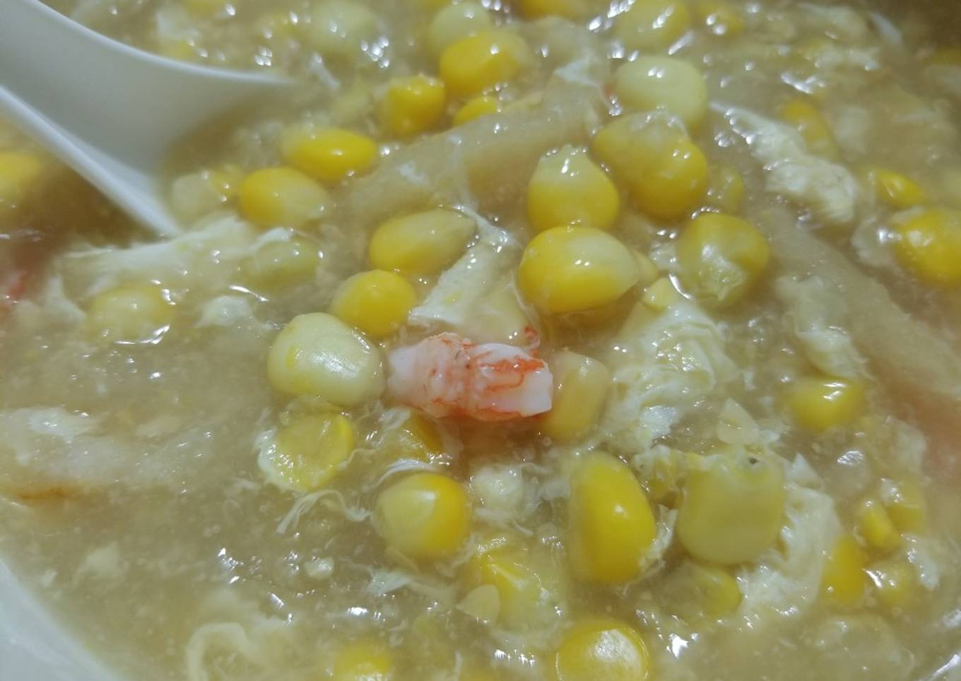 Fresh Shrimp Corn Fish Maw Soup 鮮蝦粟米魚肚羹