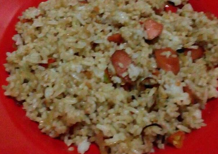8Resep: Nasi Goreng Simple yang Renyah