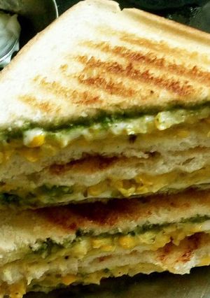 A picture of Carrot curd sandwich.