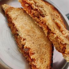 A picture of Cheese sandwich.