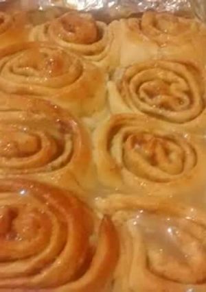 Una foto de Roles de canela caseros