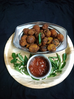 *பேபி பொட்டேட்டோ 65* (baby potato 65 recipe in tamil) செய்முறை முக்கிய புகைப்படம்