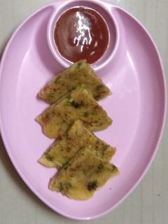 સેન્ડવીચ ઉત્તપમ (Sandwich uttapam recipe in Gujarati) રેસીપી મુખ્ય ફોટો