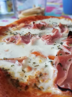 Una foto de Pizza Napolitana