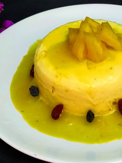 পাইনঅ্যাপেল পানাকোটা(pineapple Panna cotta recipe in Bengali) রেসিপির প্রধান ছবি