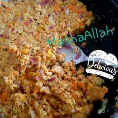 A picture of Pastry filling.