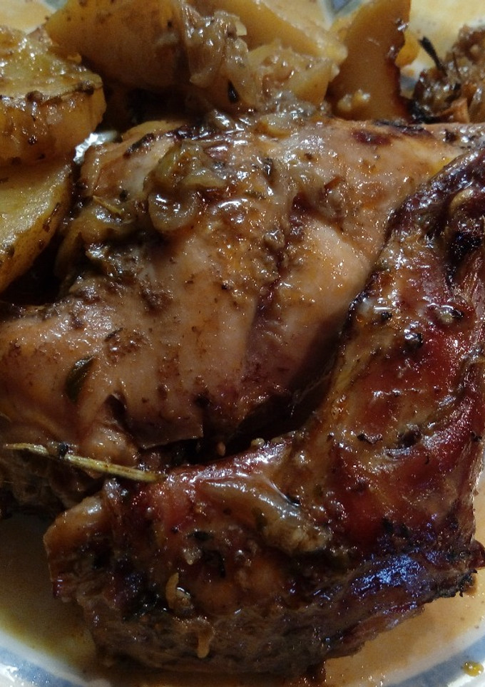 Una foto de Conejo al horno