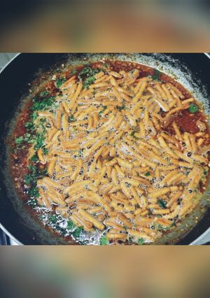 शेव भाजी(shev bhaji recipe in hindi) रेसिपी मुख्य फोटो