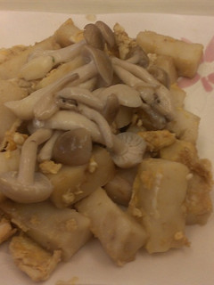 [好菇多多] 菇菇蛋炒蘿蔔糕 的食譜成品照片