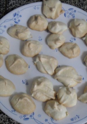 Una foto de Espejismos de merengue aromatizados con vainilla