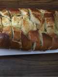 Pull apart garlic cheesy bread