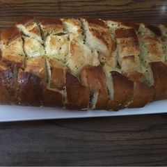A picture of Pull apart garlic cheesy bread.