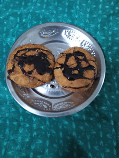 ரவை சாக்லேட் பேட்டிஸ் (Rava Chocolate bitings Recipe in Tamil) செய்முறை முக்கிய புகைப்படம்